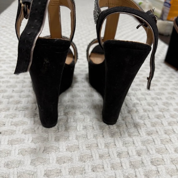 Aldo platforms - Picture 5 of 6